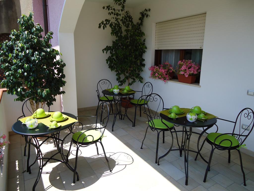 B&B L'Aurora Pula Extérieur photo