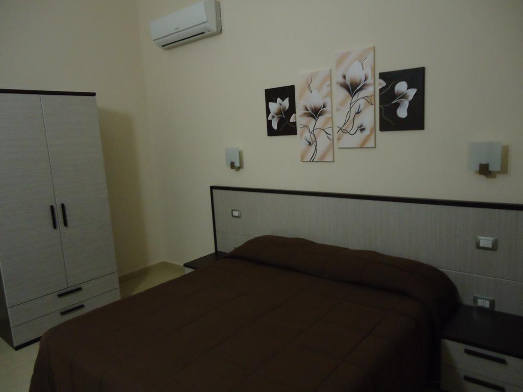 B&B L'Aurora Pula Extérieur photo